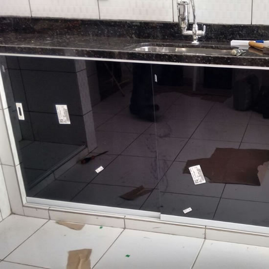 Kit Baixo para Pia de Vidro em Itaipu, Niterói, Vidraçaria Especializada em Kits para Banheiros e Cozinhas