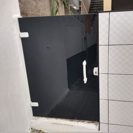 Portas de Vidro, Janelas de Vidro, Portões de Vidro e Esquadrias em Niterói e RJ