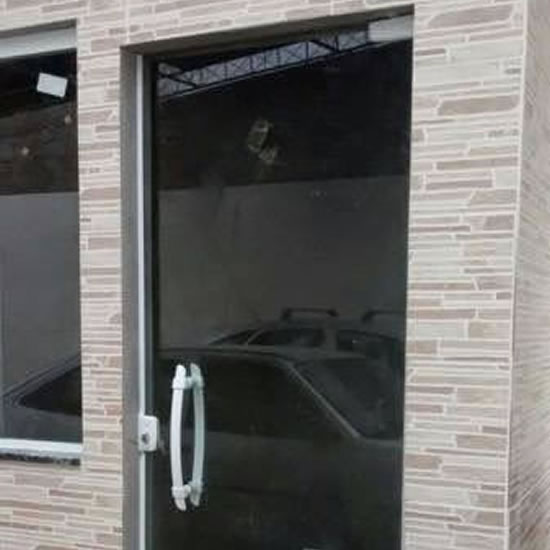 Portas de Vidro, Janelas de Vidro, Portões de Vidro e Esquadrias em Niterói e RJ