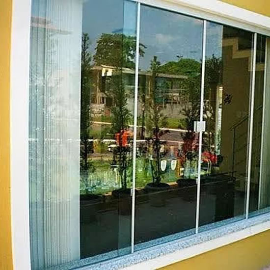 Portas de Vidro, Janelas de Vidro, Portões de Vidro e Esquadrias em Niterói e RJ