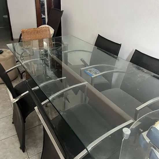 Instalação de Vidros, Reparo e Manutenção de Box, Esquadrias, Espelhos, Laminados, Basculantes, Molduraria em Niterói, RJ